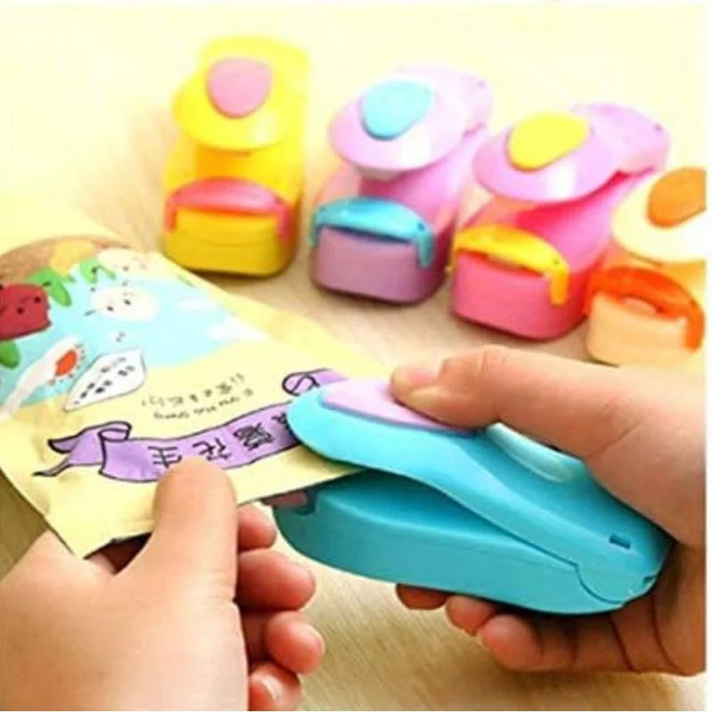 Portable Mini Heat Sealing Machine | Random Color