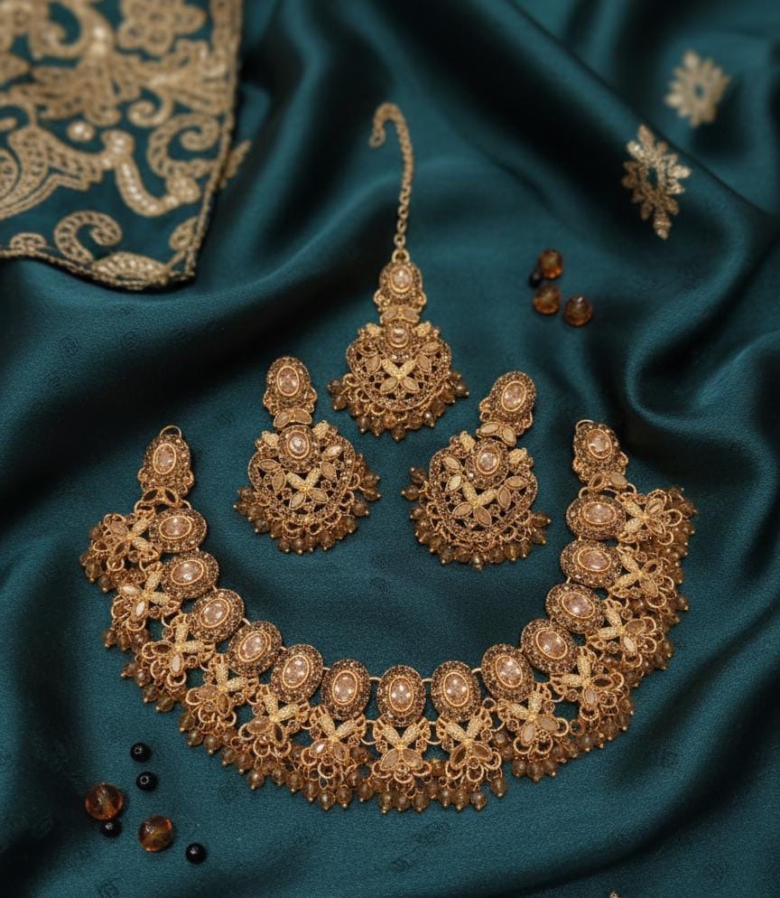 Gold Plated Necklace Set with Earrings and bindiya
