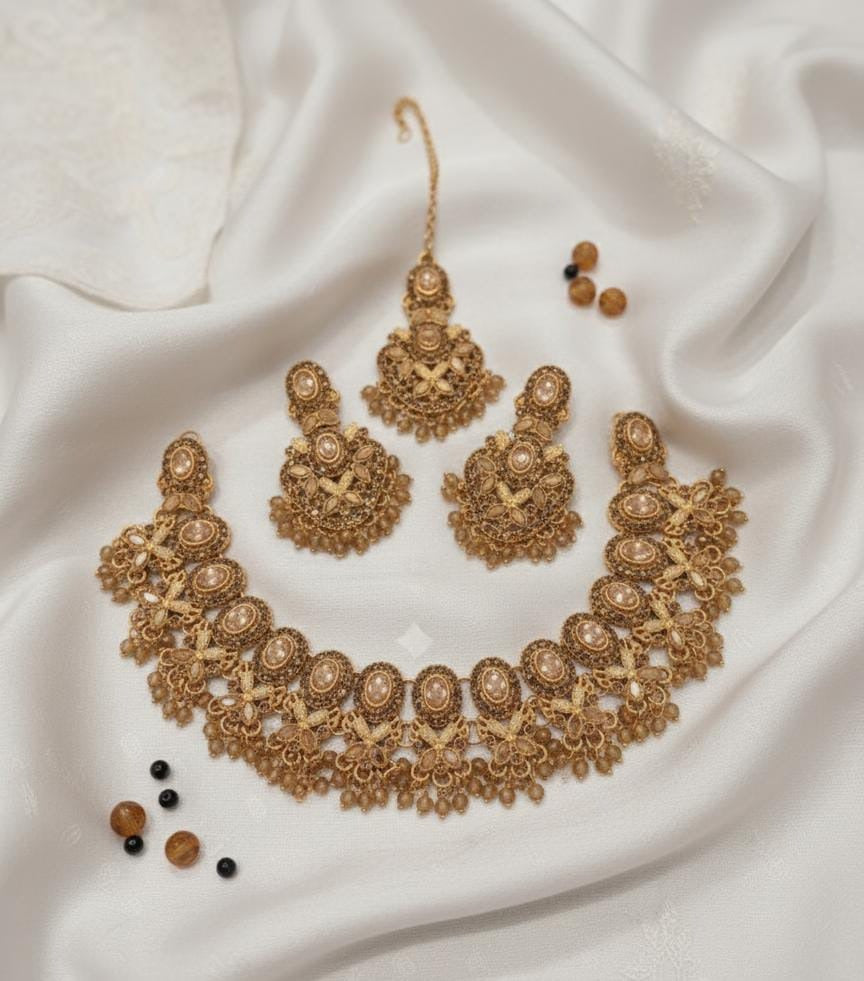 Gold Plated Necklace Set with Earrings and bindiya