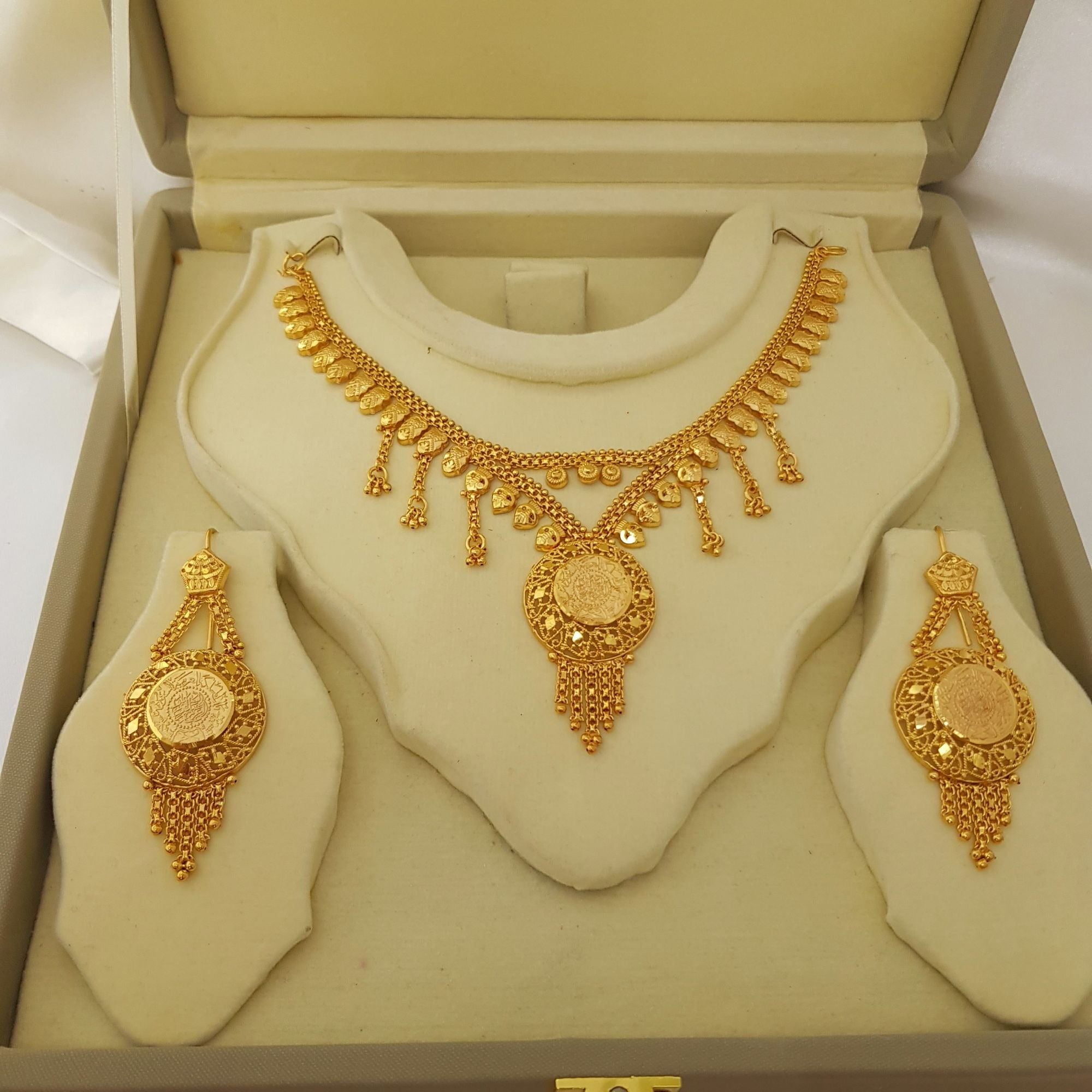 Gold Plated Necklace set