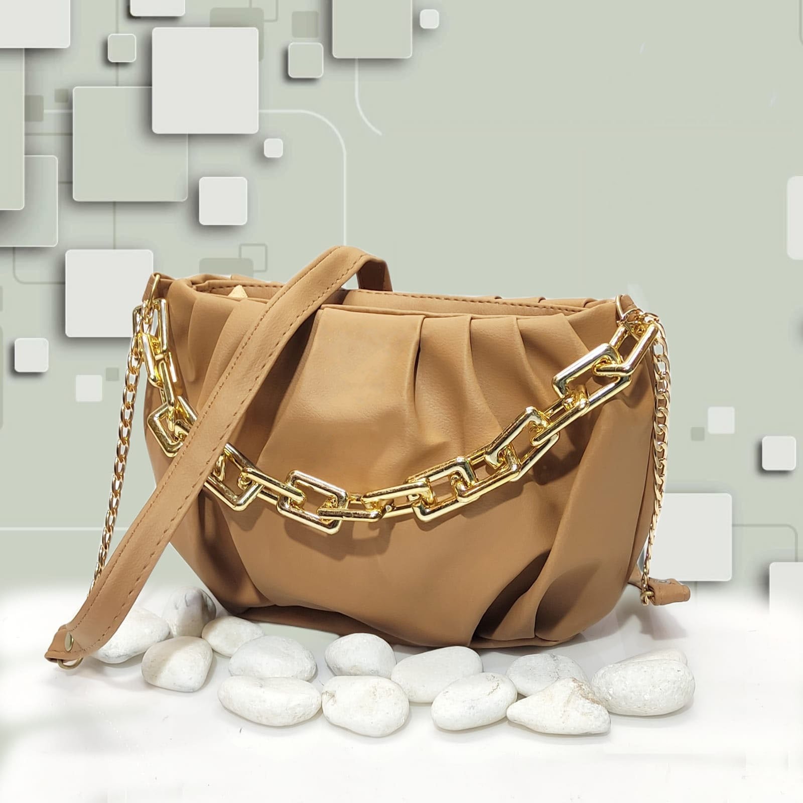 Hand bags for girls with Stylish Golden chain&nbsp;